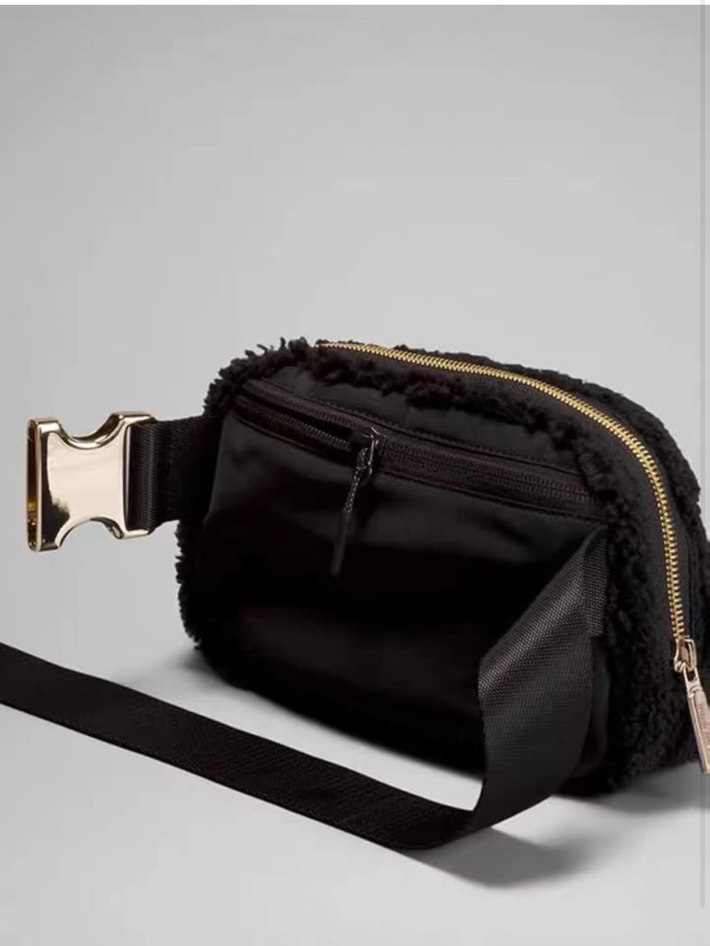 lululemon athletica Black Sherpa Belt Bag with Gold Logo - Picture 3 of 4